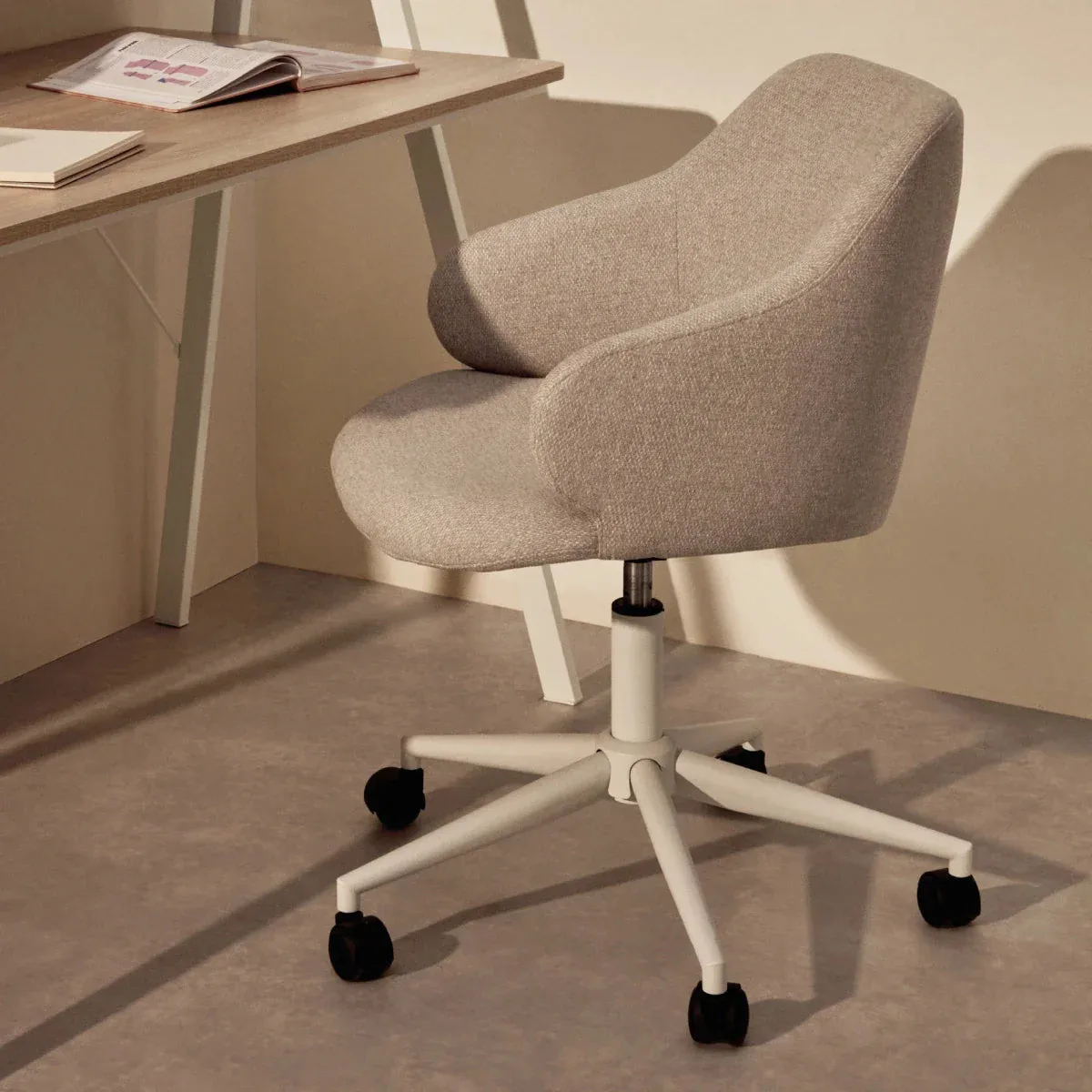 Ruhe und Stil für Ihr Zuhause: ZEN ZONE Furniture